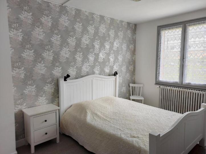 Tulipe, Appartement 5 Personnes, Entre Sancy Et Volcans D'Auvergne Orcival Exterior foto