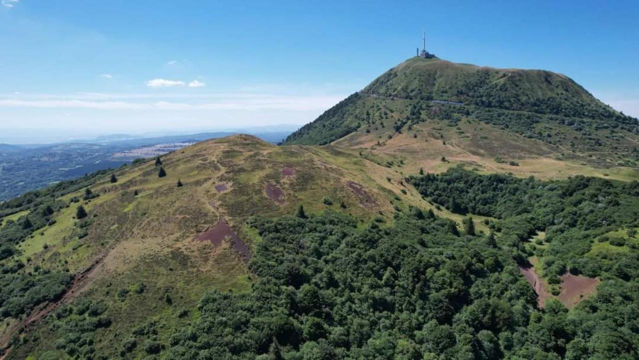 Tulipe, Appartement 5 Personnes, Entre Sancy Et Volcans D'Auvergne Orcival Exterior foto